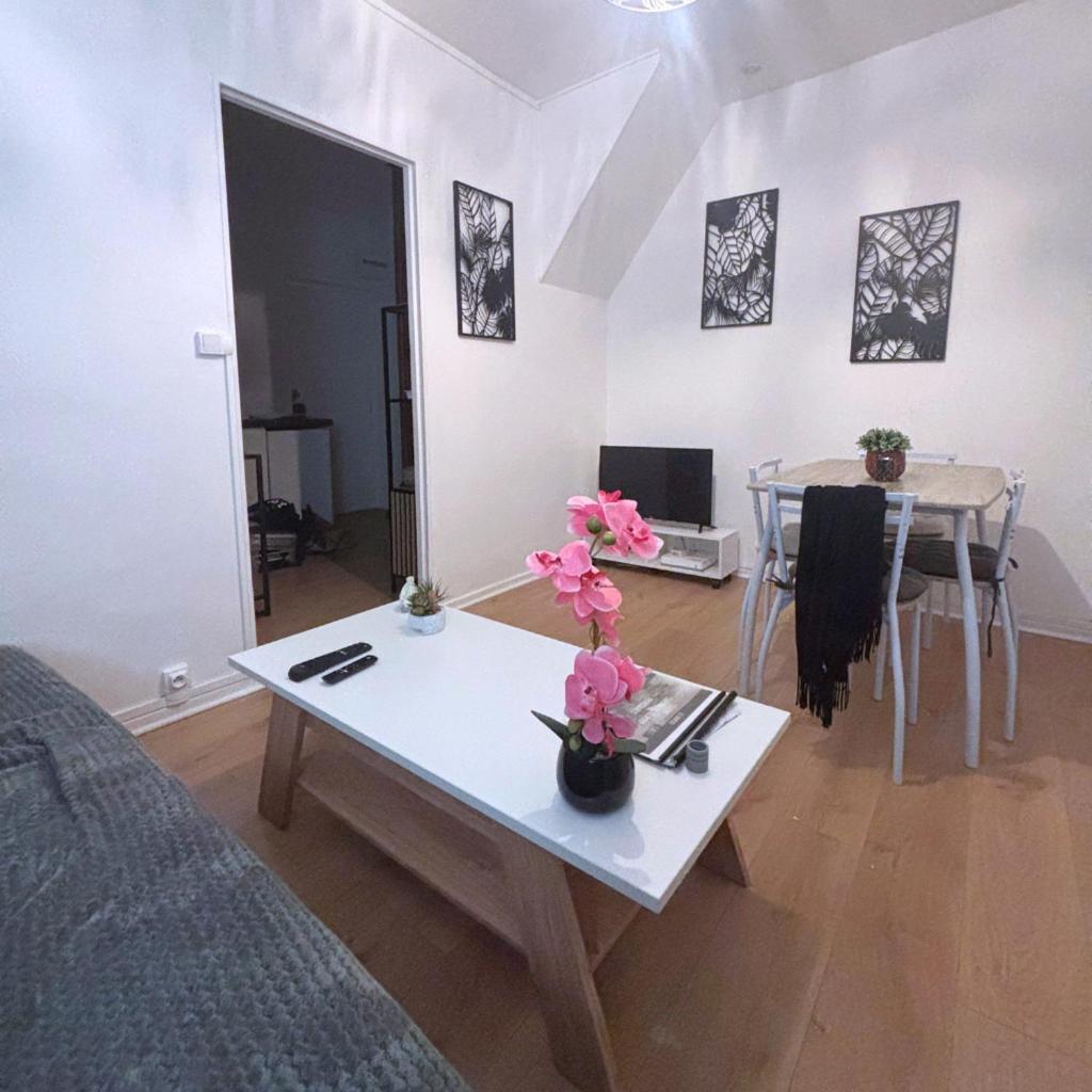 L'Echappee Belle Pour 5 Apartment Сен-Кантен Екстериор снимка